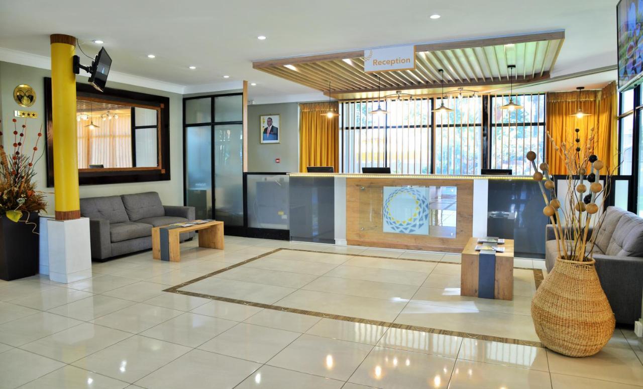 Hotel Cresta Oasis