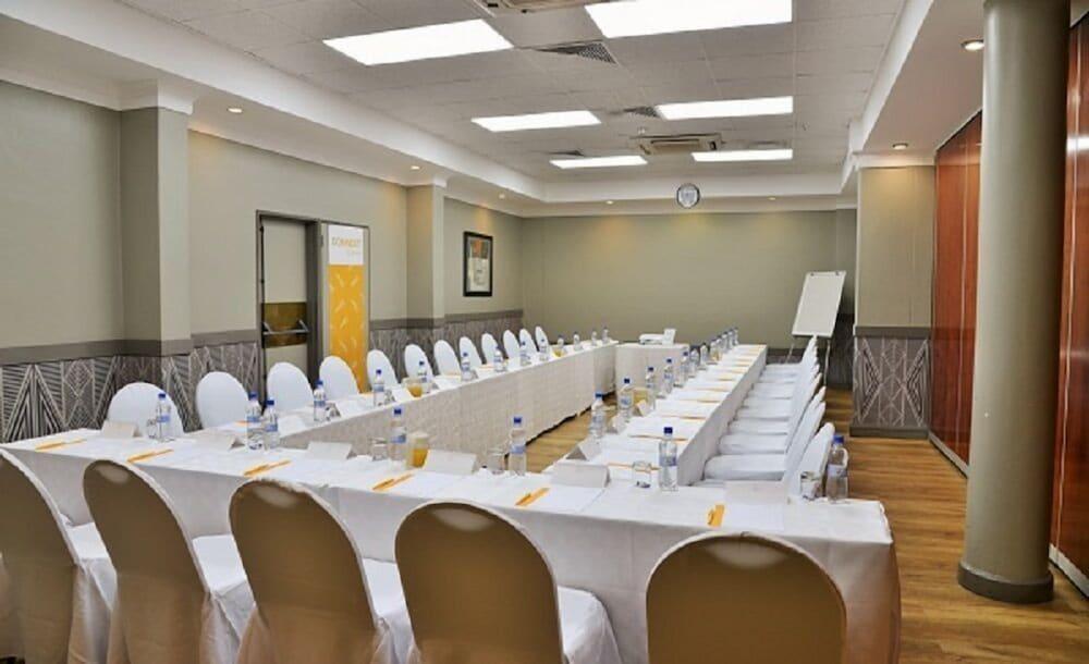 Cresta Oasis 3*