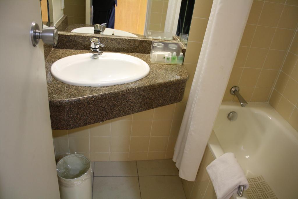 Cresta Oasis 3*