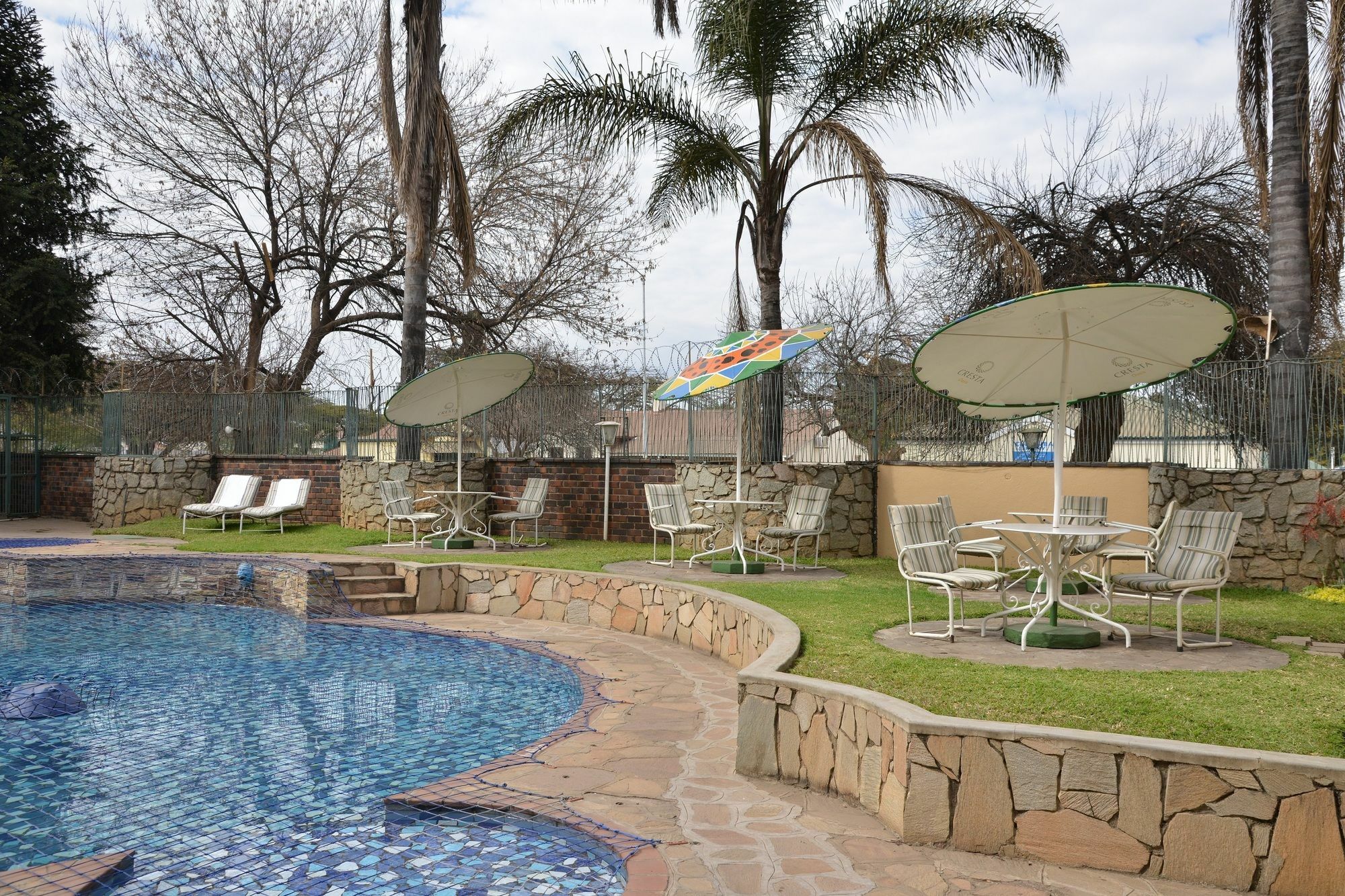Cresta Oasis Hotel 3*
